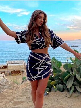Zara zebra pattern Top and Mini Skirt set (cotton)